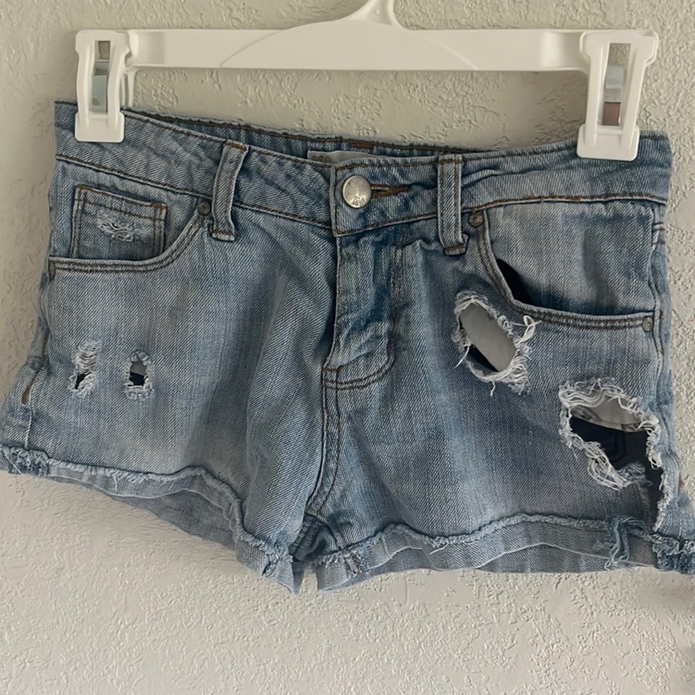 Tilly’s RSQ malibu shorts